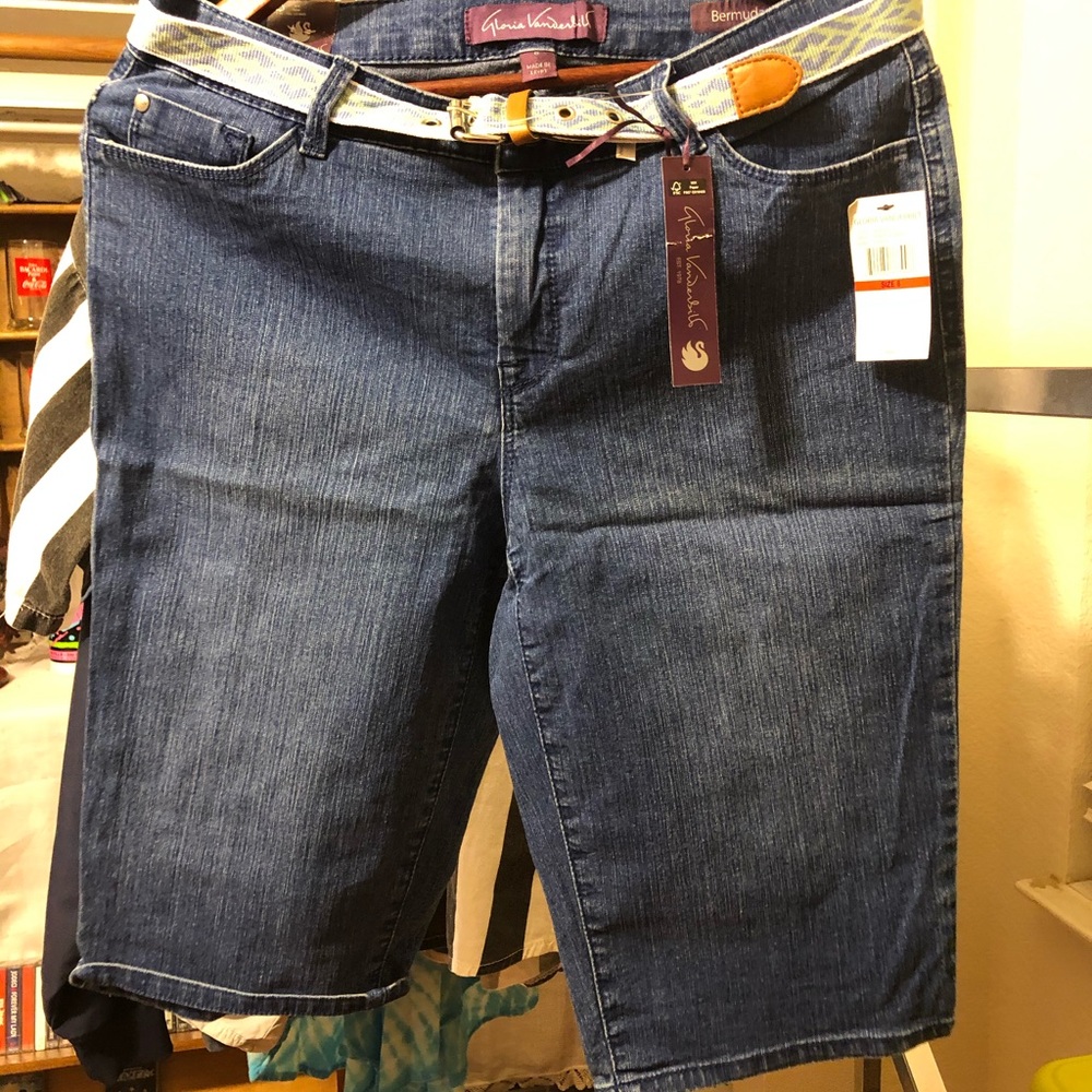 2-Pair Gloria Vanderbilt Bermuda